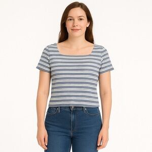 Crossroads Women’s Square Neck Striped Cropped Top, M